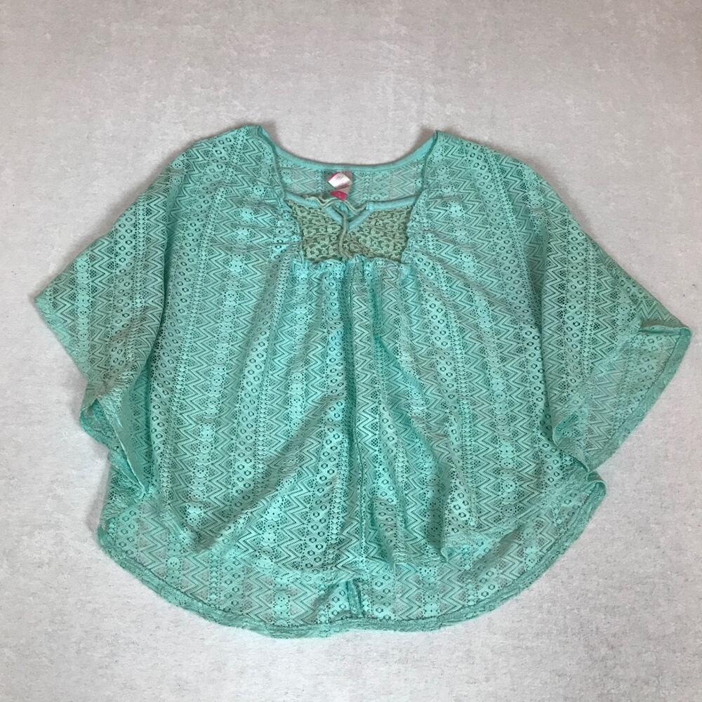 No Boundaries Seafoam Green Open Knit Crochet Lace Layer Top Medium